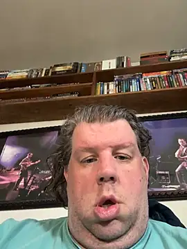 Stephanie1984: διαδικτυακό σόου στην κάμερα