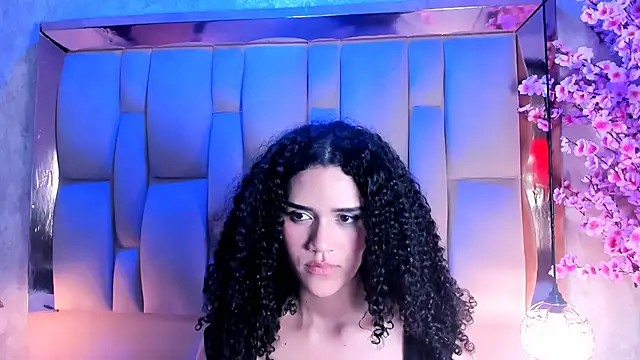 Lilithadams1 Adlı Modelin Canlı XXX Sohbeti