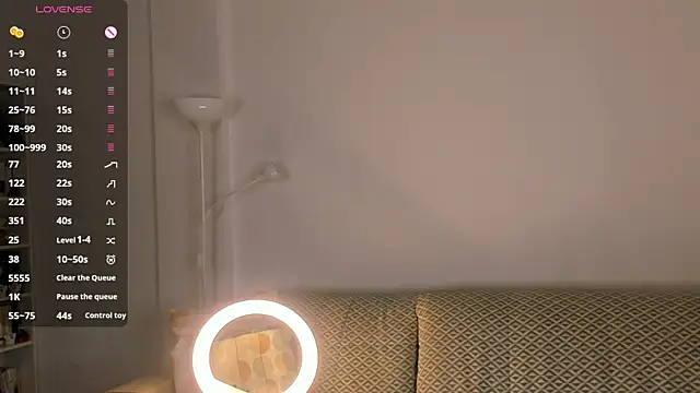 Chat +18 de DottyKutzer ao vivo