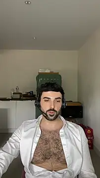 eauminerale Adlı Modelin Web Kamerası Şovu