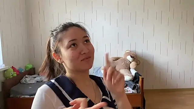 YourMiIa Live XXX Chat