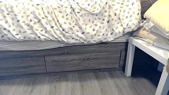 Chatroom XXX en direct de DirtyLittleKimberleigh