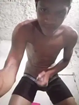 Show modela Daniel_hot_1 na web-kameri