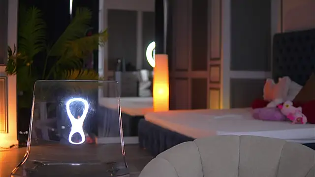 MissMeganMoon Live XXX-Chat