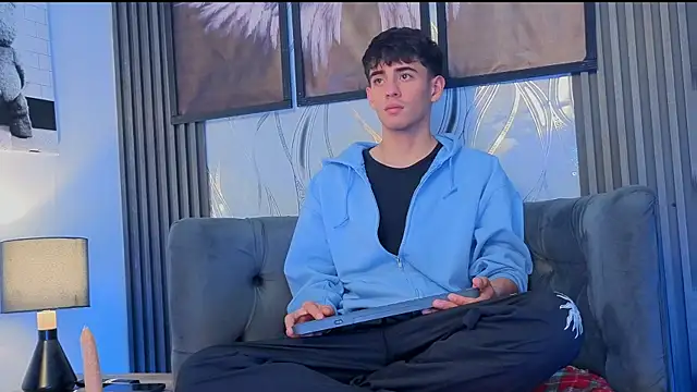 demian_hot99 webcam show