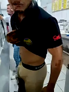 RobertoLuiz84 在線直播表演