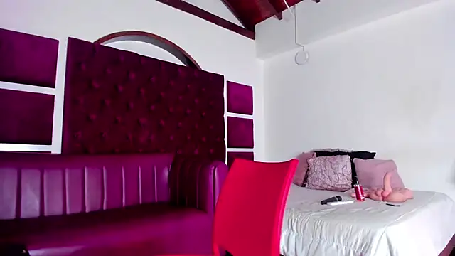 Chat +18 de RossMildrey ao vivo