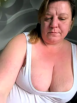 jusichka live XXX chat