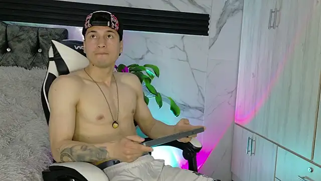 ThiagoFerrero_Hot – webcam-show