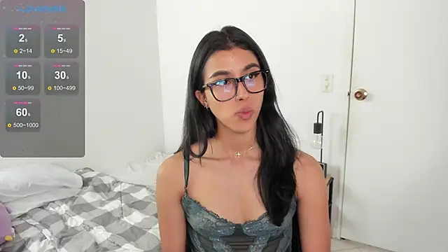 Mazikeen__18's Live XXX Chat