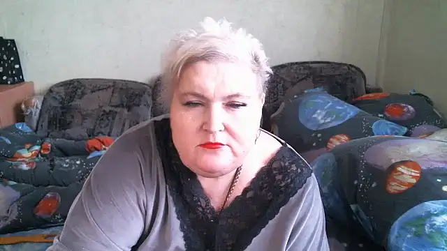 Lana555のライブXXXチャット