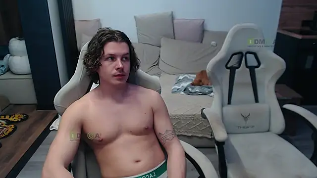 Sunny-Girl1's Webcam Show