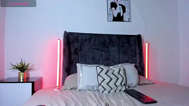 Cloy_Areo Live XXX-Chat