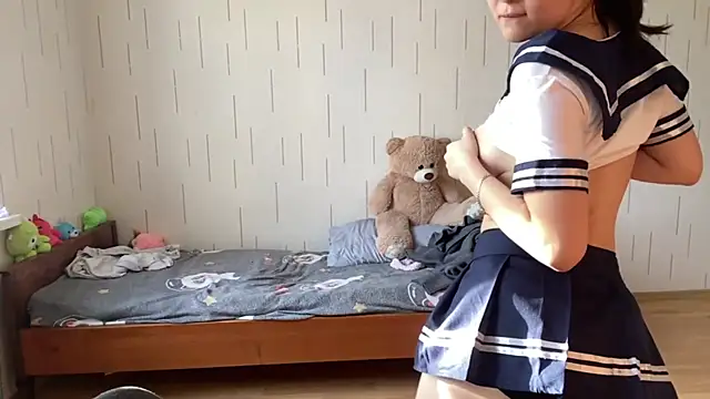 Czat XXX na żywo – YourMiIa