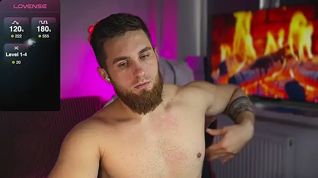 Sweeet__boy élő XXX-chatje