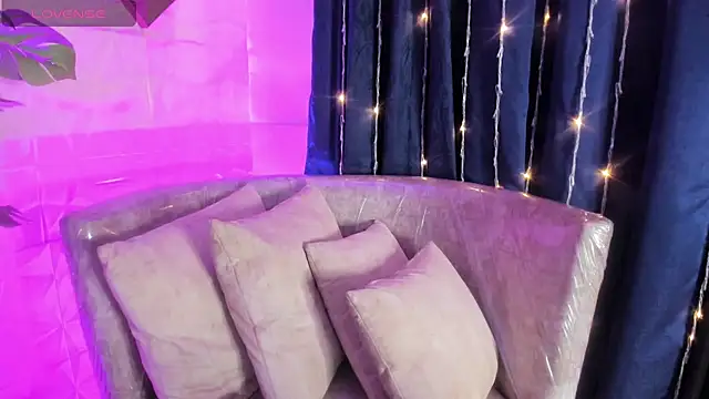 Valery_Brand Obrolan Langsung XXX