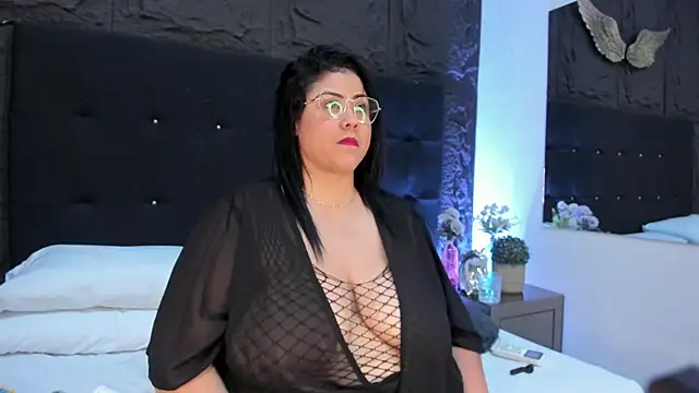 แชท XXX สดของ MillaGrey