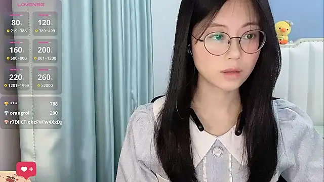 Luna-666 网络视讯表演