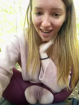 FayeFlame Pertunjukan Webcam