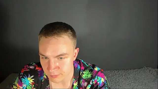 avrions – Naživo XXX chat