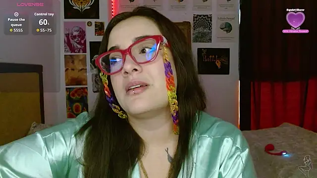 Chatroom XXX en direct de Nova-Satela