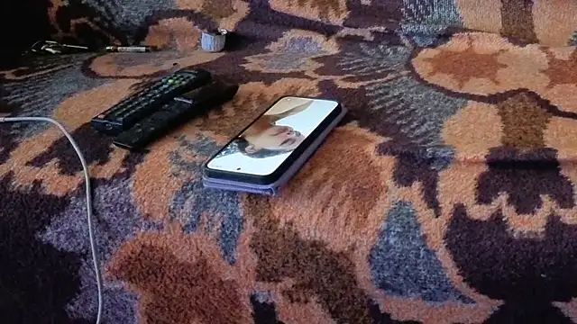 Webkamerová show cumloverboyxx69