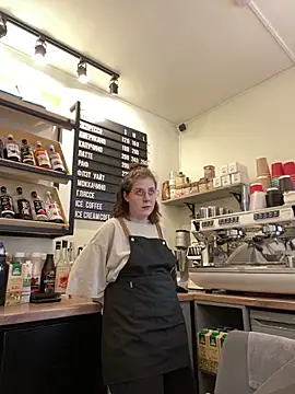 แชท XXX สดของ cinnabon_