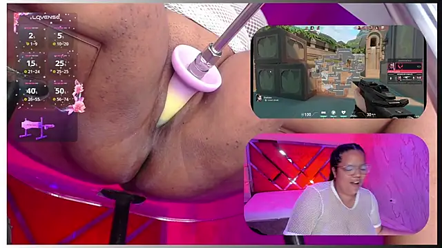 MhiaRey: вебкам-шоу