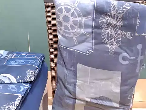 Živý XXX chat CreamyTea