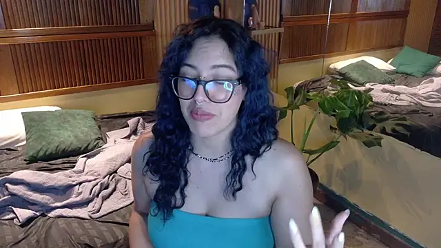 Eli666uwu: онлайн-секс-чат