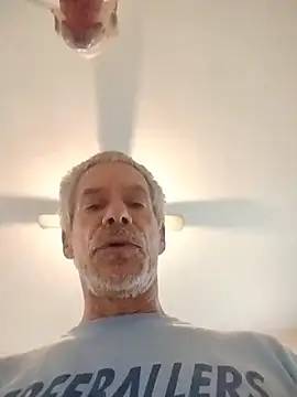 Biknight's Webcam Show