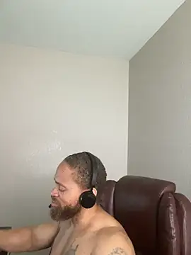 Pokazy przed kamerką – Fathero1time