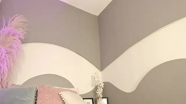 Zhally_Dee's Live XXX Chat