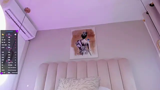 XXX chat uživo modela CharlotteDupontt