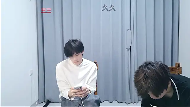 stripcha-798のウェブカメラショー