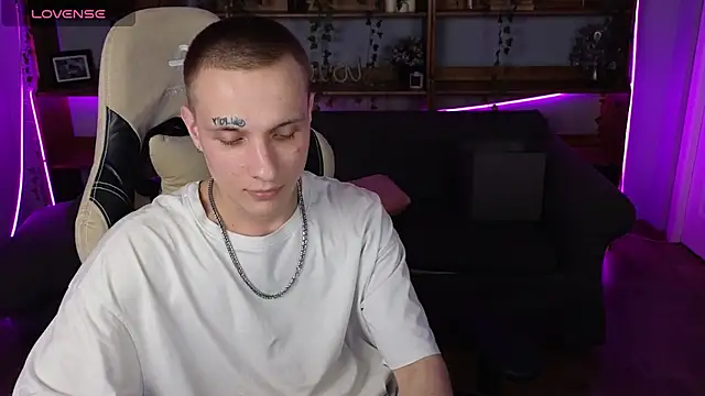 Онлайн чат XXX Dreamkai