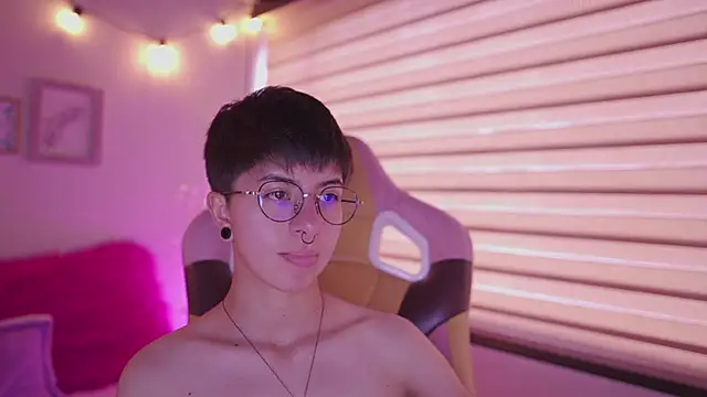 Živý XXX chat tommy_blue