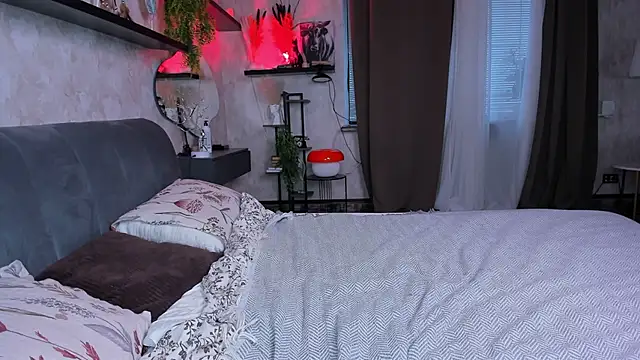 LaelIvie: απευθείας συνομιλία ΧΧΧ