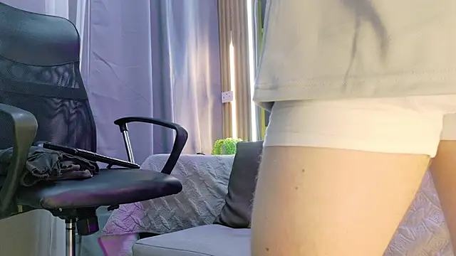 Leo_Miller_ Webcam Show