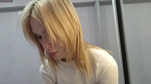 XXX chat uživo modela CassandraBardon
