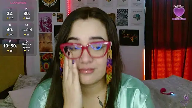 Chatroom XXX en direct de Nova-Satela