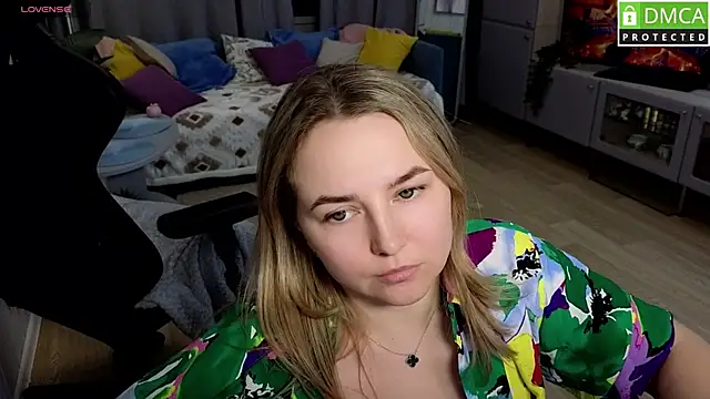 Živý XXX chat Mira_Mermayd