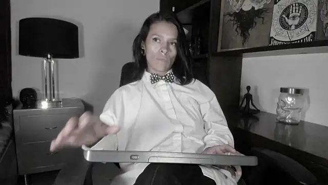 Amelie_Blake Chat XXX live