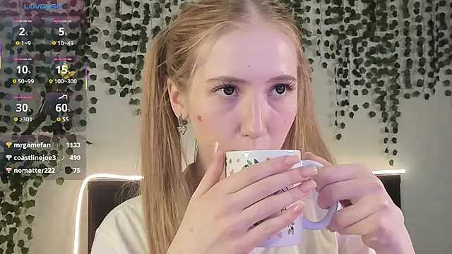 Chat XXX en directo de Leona_Vixen