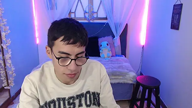 Andy_Norton Live XXX-Chat