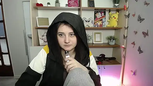 Chatroom XXX en direct de Katrin_kiss_