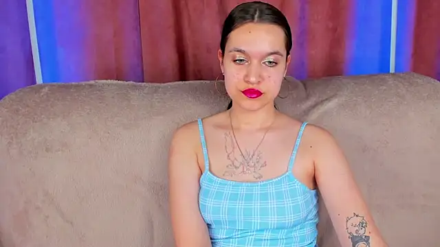 AishaTempt's Live XXX Chat