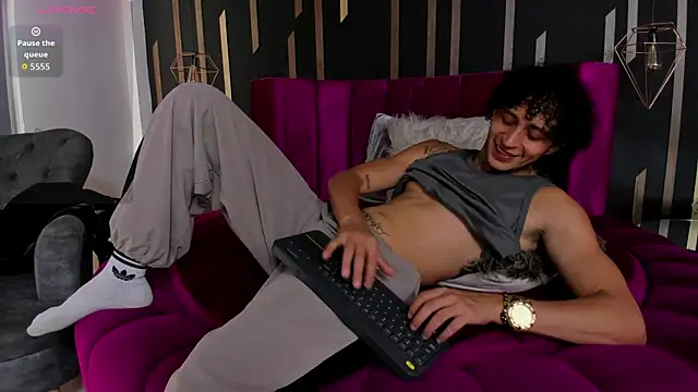 JayTaylorr Show in webcam