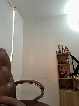 Ryan_Black3 Show in webcam