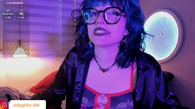 XXX chat uživo modela Ghosty_Doll